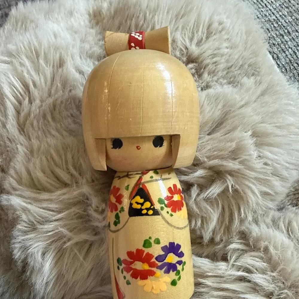 Vintage Japanese Kokeshi Doll 5” Wood Floral Kimono Girl Bow Hand Painted